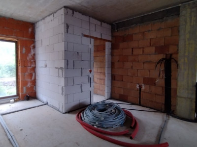 Spatiu Comercial Modern cu 2 incaperi si 3 Locuri de Parcare - Freidorf imagine mica 6, foxfort.ro