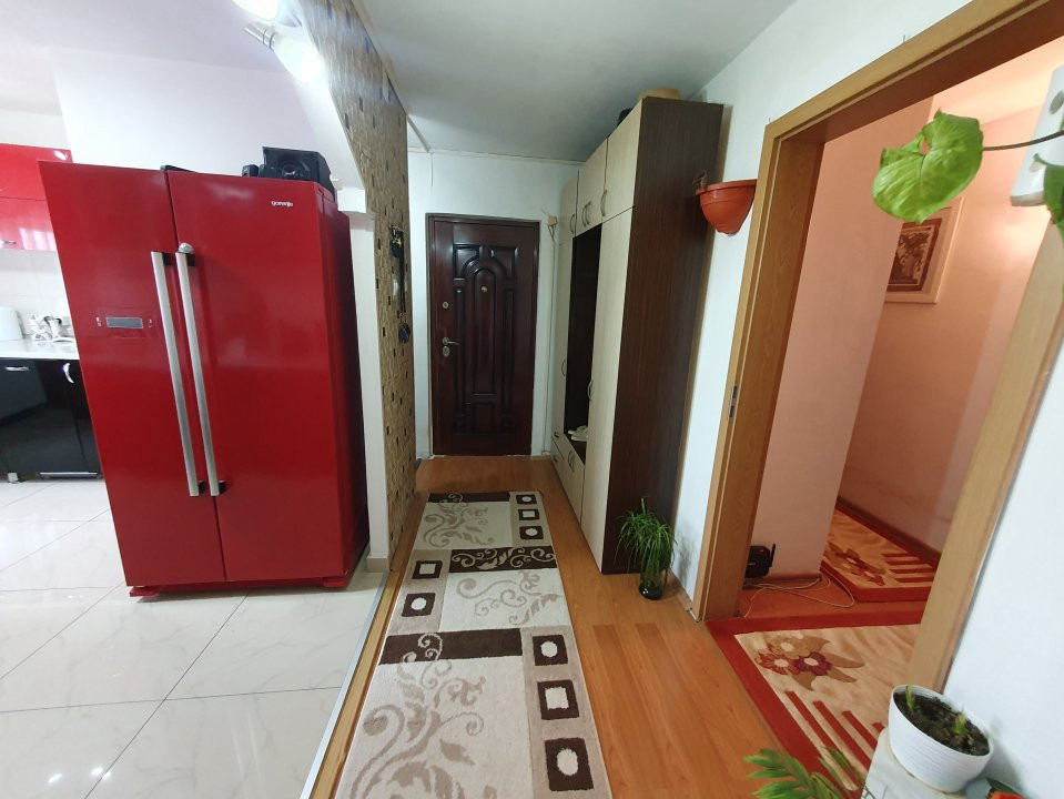 COMISION 0% Apartament 4 camere decomandat 91 mp utili, zona Plavat II 7, foxfort.ro