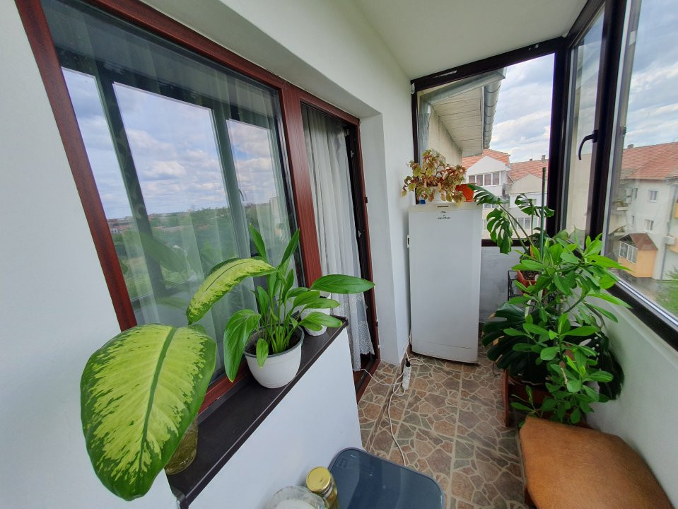 COMISION 0% Apartament 4 camere decomandat 91 mp utili, zona Plavat II 21, foxfort.ro