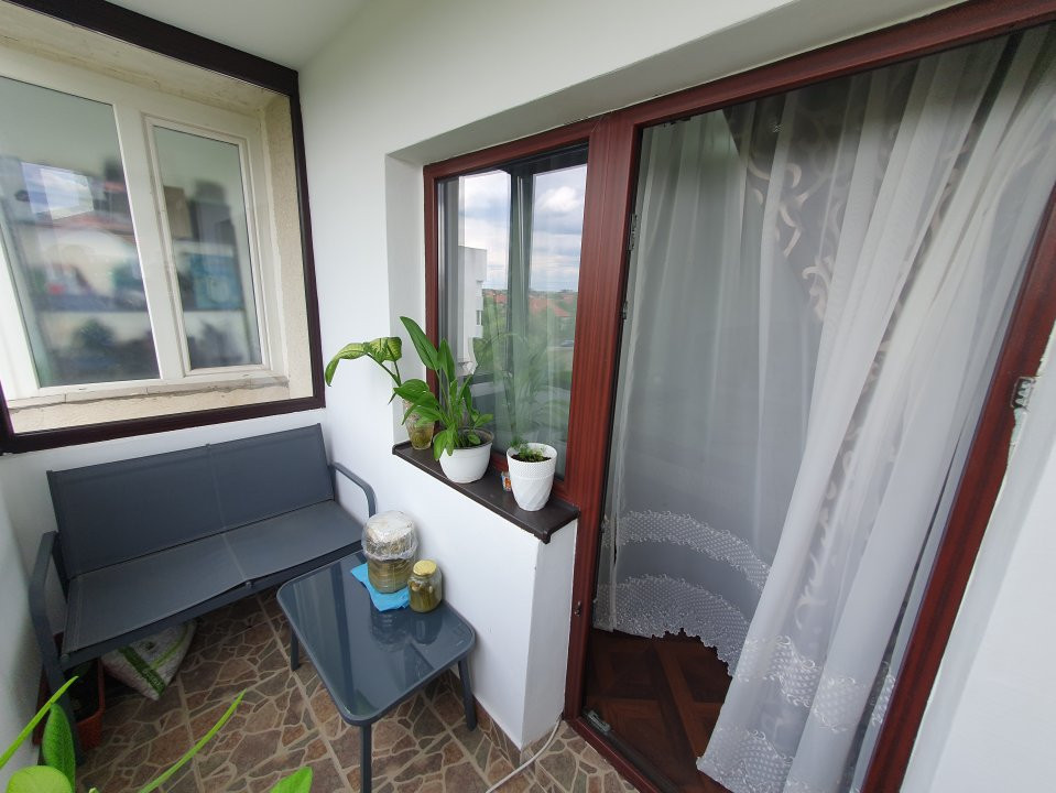 COMISION 0% Apartament 4 camere decomandat 91 mp utili, zona Plavat II 22, foxfort.ro