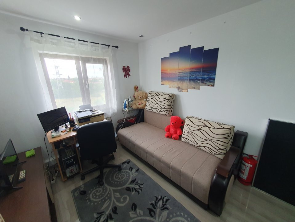 COMISION 0% Apartament 4 camere decomandat 91 mp utili, zona Plavat II 24, foxfort.ro