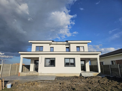 Duplex cu 4 camere Mosnita - Toate utilitatile - Zona drumul Boilor!