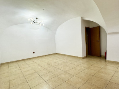 COMISION 0% - Oportunitate de investitie- Spatiu comercial in Piata Unirii imagine mica 4, foxfort.ro