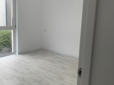 Apartament cu 3 camere decomandat, zona Dumbravita imagine mica 5, foxfort.ro