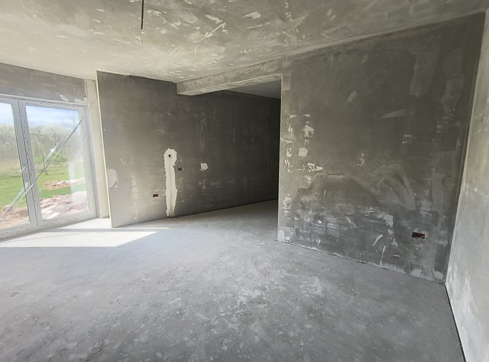 COMISION 0% Apartament cu 3 camere, zona Plopi 9, foxfort.ro