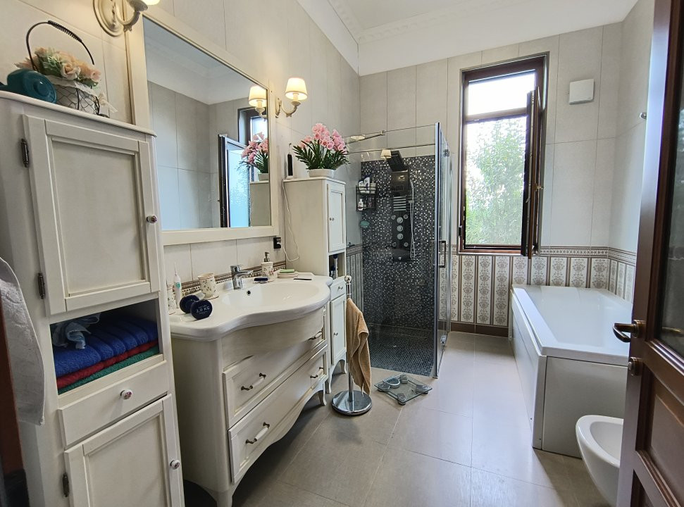 Casa Individuala cu 4 camere, echipata cu panouri, pompa de caldura in zona Sag 14, foxfort.ro