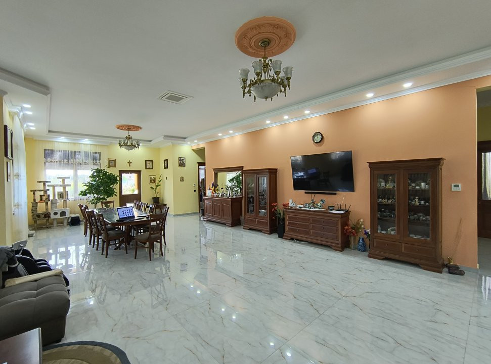 Casa Individuala cu 4 camere, echipata cu panouri, pompa de caldura in zona Sag 28, foxfort.ro