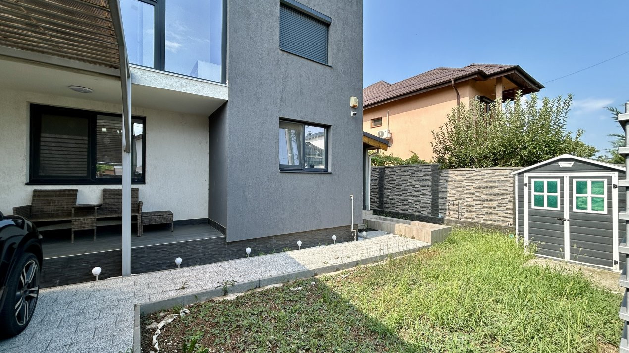 Casa cu 3 camere de vanzare - Dumbravita zona centrala 1, foxfort.ro