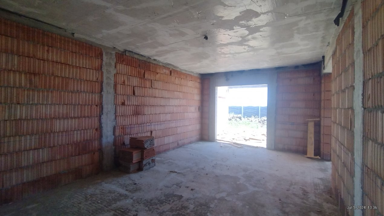 Duplex 5 camere, Sacalaz - Proiect deosebit 11, foxfort.ro