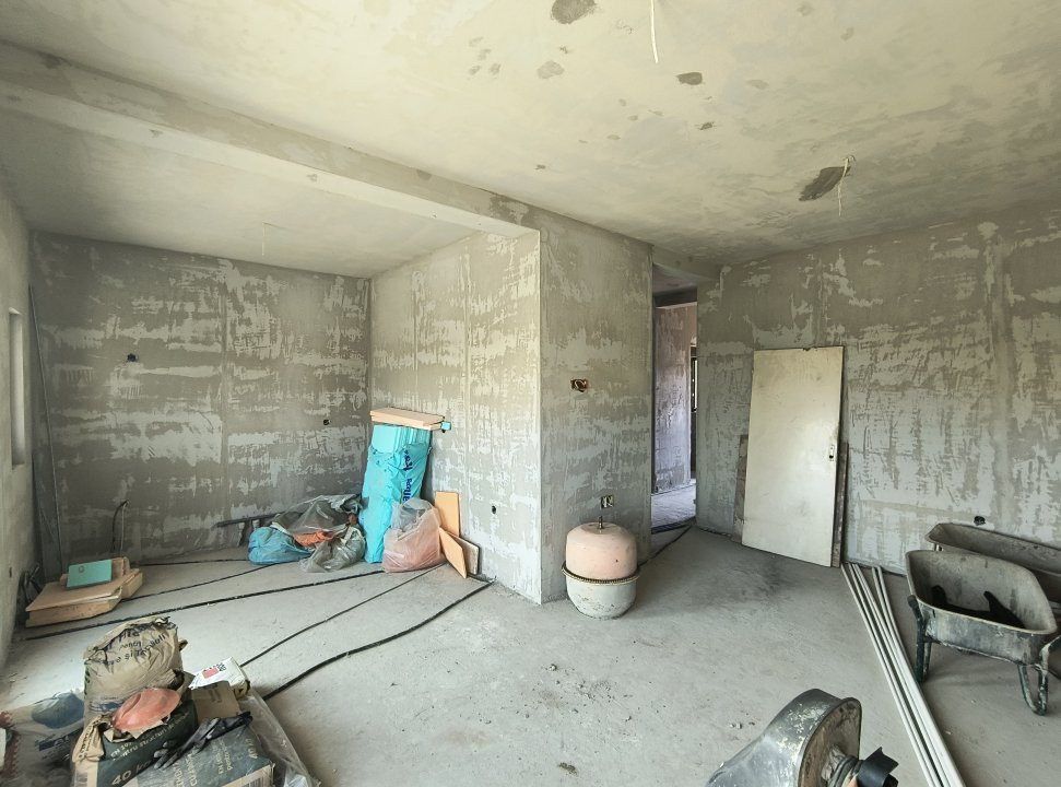 Triplex ultramodern cu 5 camere si 2 bai, in localitatea Timisoara 1, foxfort.ro