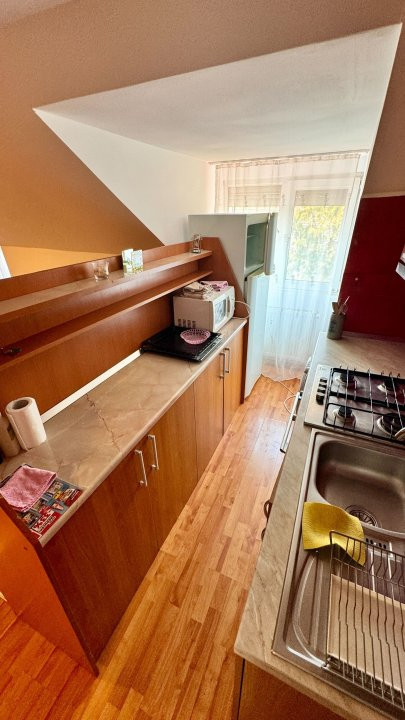 Apartament cu 2 camere semidecomandat, Spitalul Judetean 8, foxfort.ro