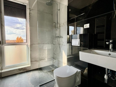 Duplex de vanzare cu 3 camere si 2 bai, zona Giarmata Vii imagine mica 8, foxfort.ro