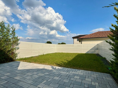 Duplex de vanzare cu 3 camere si 2 bai, zona Giarmata Vii imagine mica 10, foxfort.ro