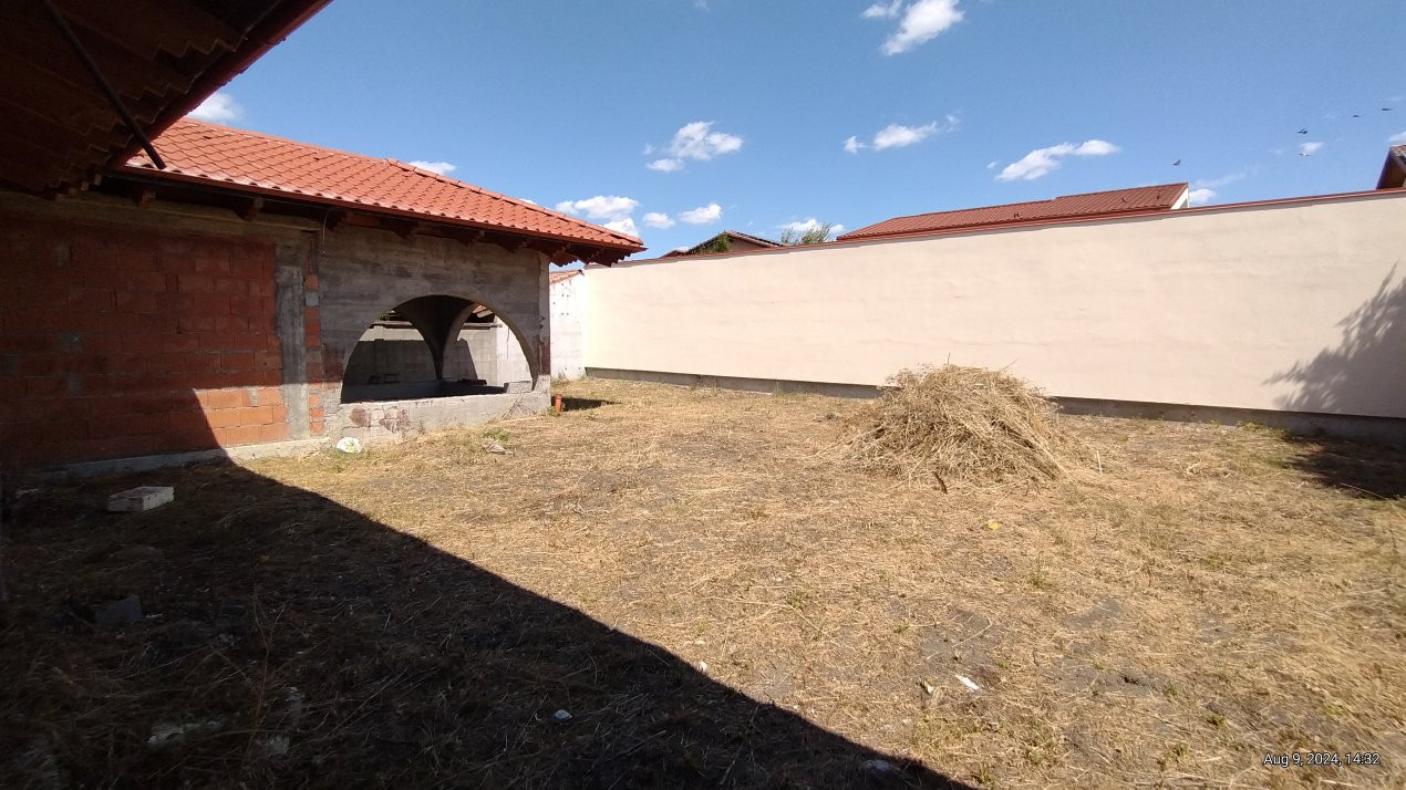 Casa individuala la Rosu, 5 camere, Sacalaz - Proiect deosebit 4, foxfort.ro