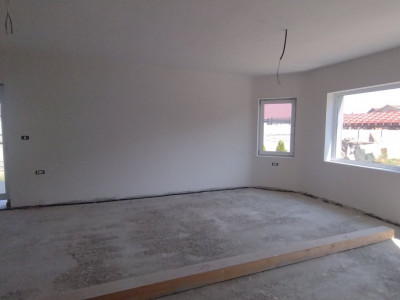 Casa individuala 5 camere, Utvin - Interior semifinisat imagine mica 15, foxfort.ro