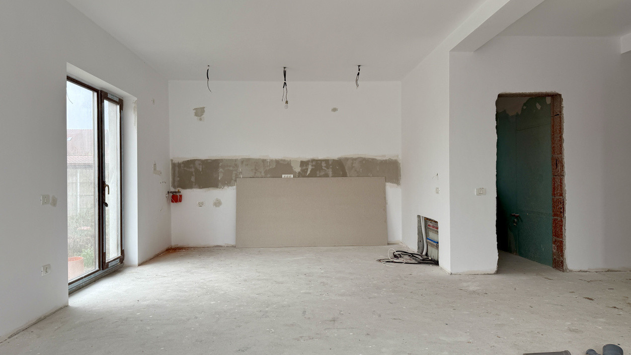 Duplex plan parter Mosnita, 4 camere, 2 bai 4, foxfort.ro