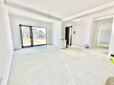 Duplex plan parter Mosnita, 4 camere, 2 bai imagine mica 7, foxfort.ro