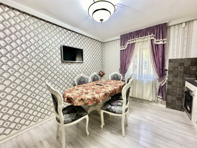 Apartament luxos cu 2 camere, decomandat, langa Shopping City