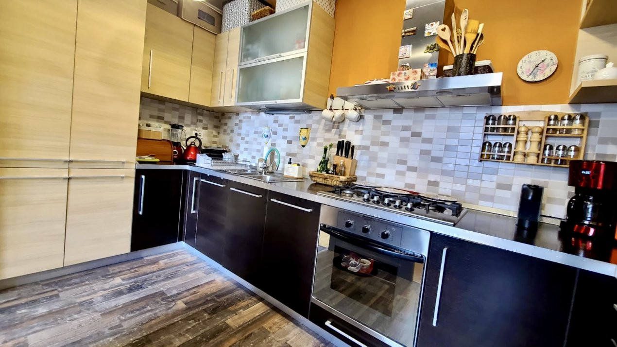 COMISION 0% Apartament luxos 3 camere, 102 mp, ultracentral, pe malul Begai 9, foxfort.ro