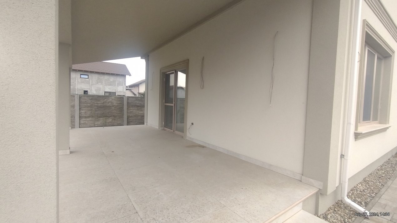 COMISION 0% Casa individuala 5 camere, Sacalaz - Zona centrala, garaj 15, foxfort.ro