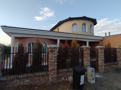 Casa individuala 5 camere, Sacalaz - Arhitectura mediteraneana imagine mica 2, foxfort.ro