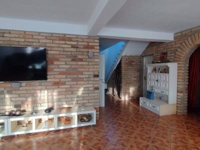 Casa individuala 5 camere, Sacalaz - Arhitectura mediteraneana imagine mica 4, foxfort.ro