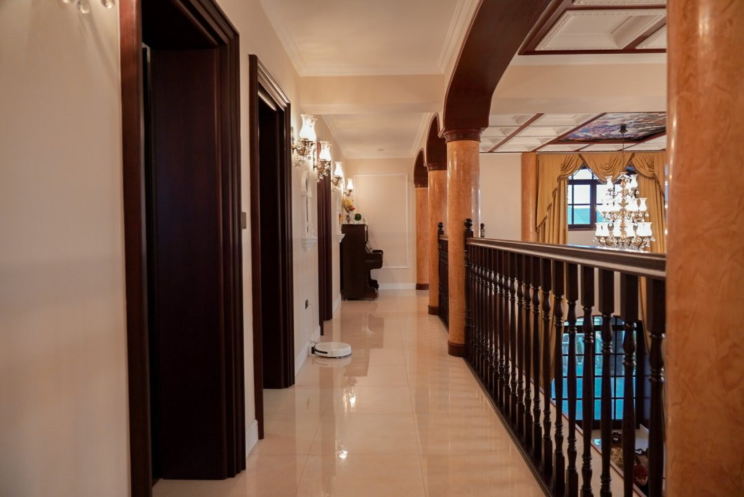 Proprietate unicata in stil clasic in Mosnita Noua - ID V7206 12, foxfort.ro