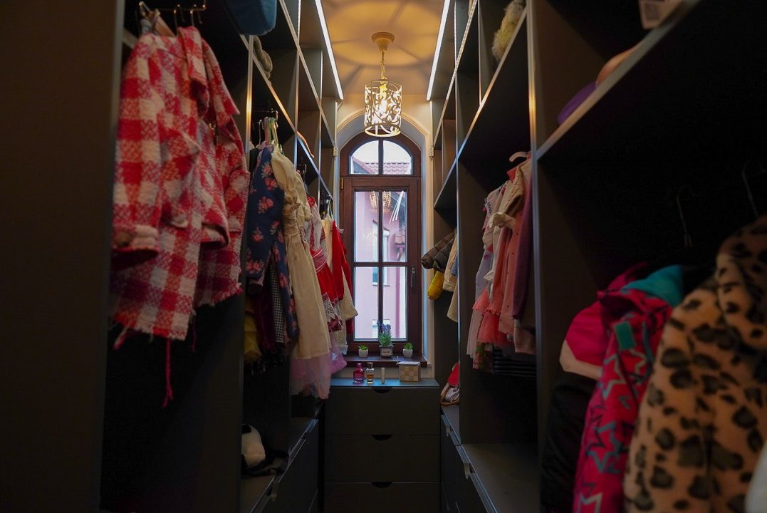 Proprietate unicata in stil clasic in Mosnita Noua - ID V7206 25, foxfort.ro