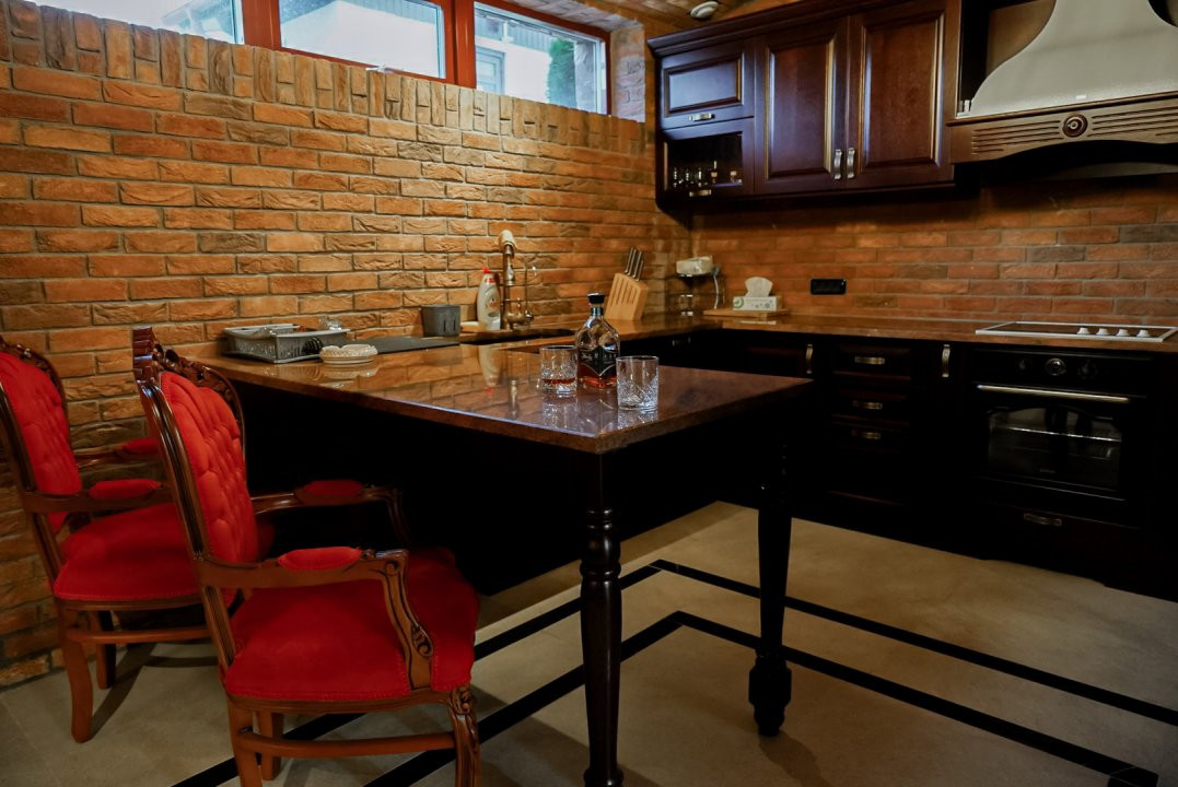 Proprietate unicata in stil clasic in Mosnita Noua - ID V7206 30, foxfort.ro