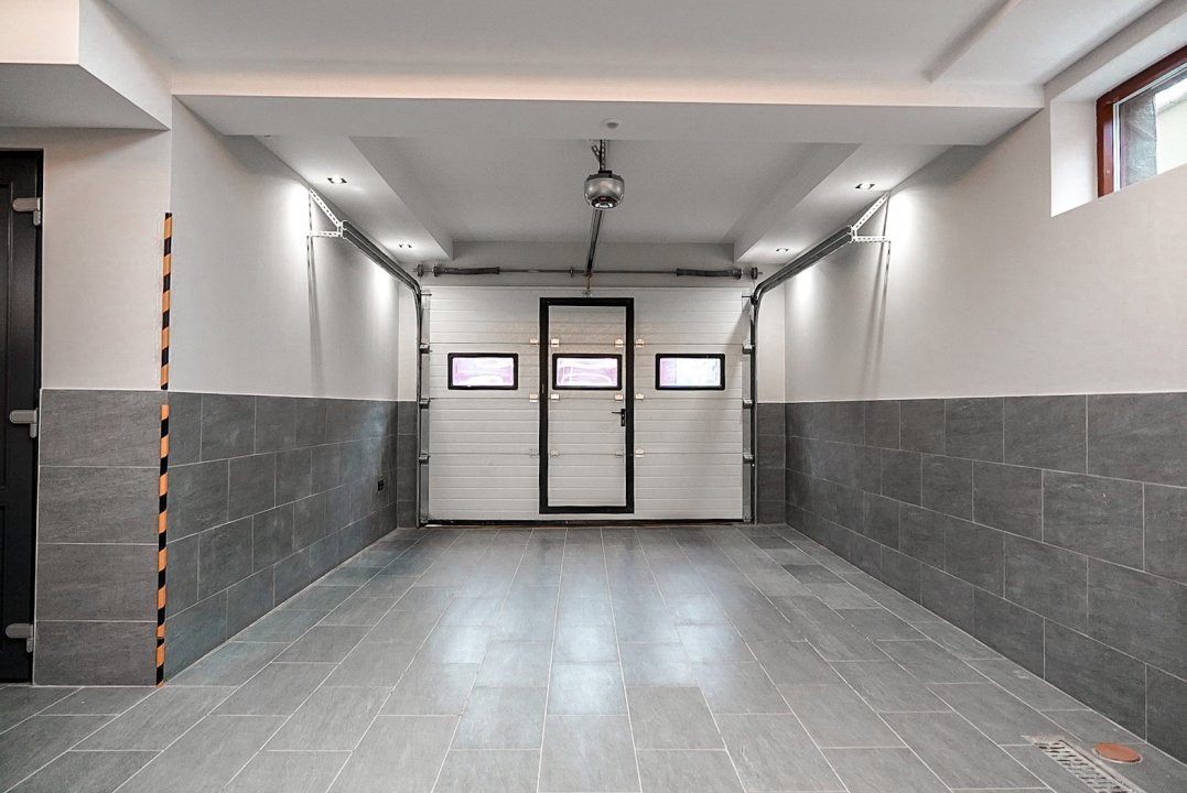 Proprietate unicata in stil clasic in Mosnita Noua - ID V7206 33, foxfort.ro