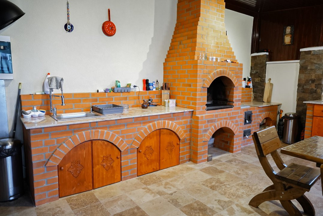 Proprietate unicata in stil clasic in Mosnita Noua - ID V7206 43, foxfort.ro