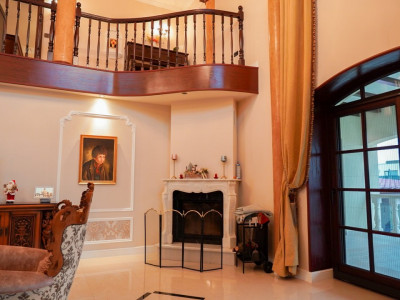 Proprietate unicata in stil clasic in Mosnita Noua - ID V7206 imagine mica 5, foxfort.ro