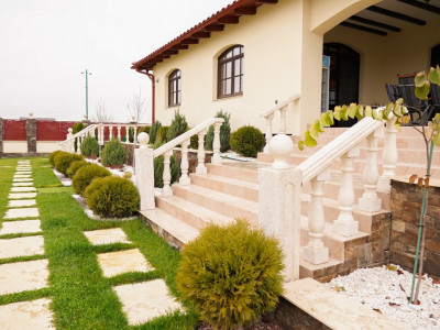 Proprietate unicata in stil clasic in Mosnita Noua - ID V7206 imagine mica 10, foxfort.ro