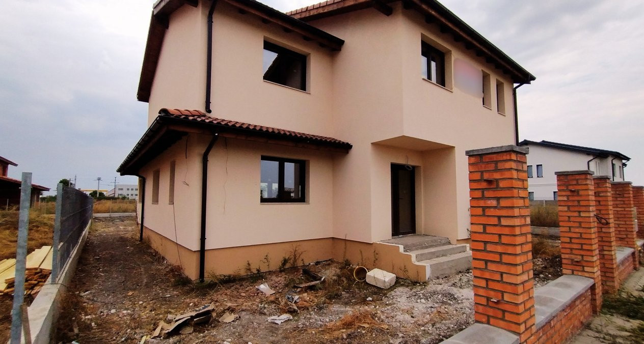 Casa individuala 4 camere si 3 bai, Sacalaz 1, foxfort.ro