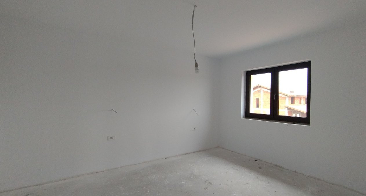 Casa individuala 4 camere si 3 bai, Sacalaz 9, foxfort.ro