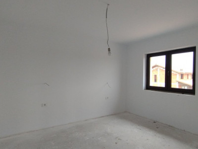 Casa individuala 4 camere si 3 bai, Sacalaz imagine mica 9, foxfort.ro