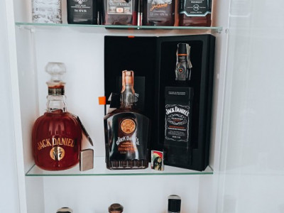 Jack Daniel's is in the House - Duplex 133 mp + Apartament 60 mp, Ghiroda