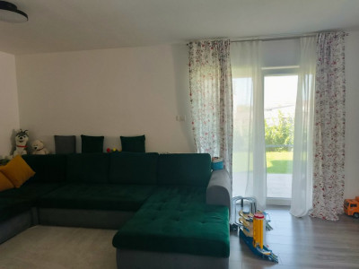 Duplex  4 camere + Apartament - V7228 imagine mica 17, foxfort.ro