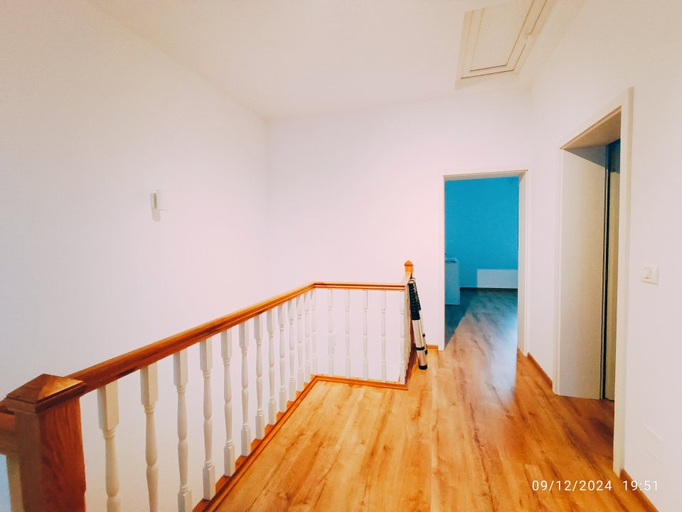 Casa tip triplex cu priveliste de vis in Giroc - V7245 15, foxfort.ro