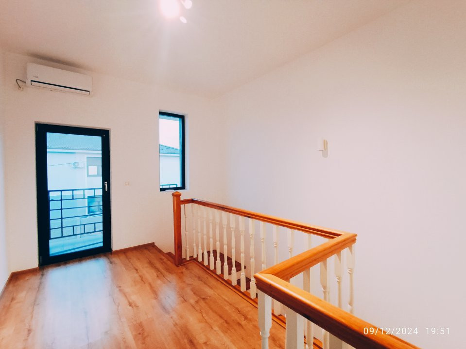 Casa tip triplex cu priveliste de vis in Giroc - V7245 16, foxfort.ro