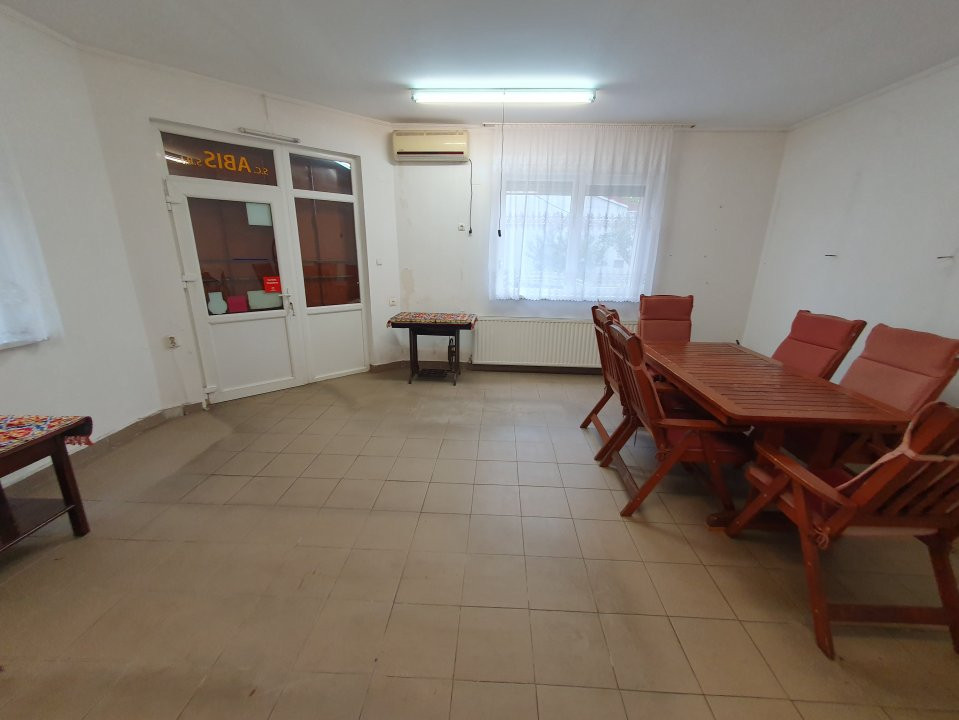 Oportunitate de investitie: 2 case total 8 camere si SAD - Freidorf 23, foxfort.ro