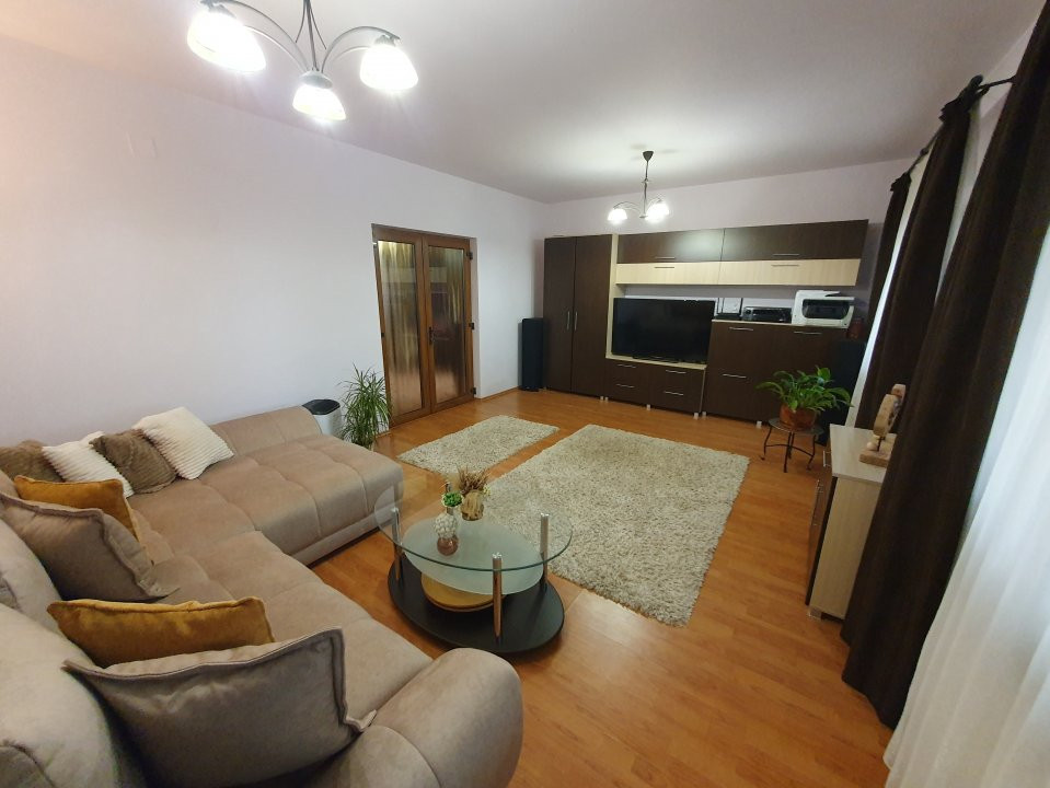 Oportunitate de investitie: 2 case total 8 camere si SAD - Freidorf 48, foxfort.ro