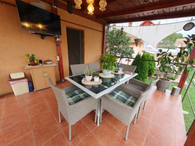 Oportunitate de investitie: 2 case total 8 camere si SAD - Freidorf imagine mica 7, foxfort.ro