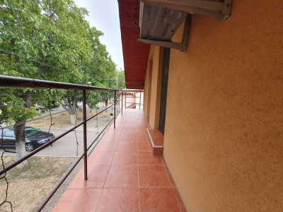 Oportunitate de investitie: 2 case total 8 camere si SAD - Freidorf imagine mica 52, foxfort.ro