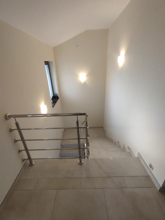 Casa individuala cu 4 camere, Prima inchiriere - Giroc  17, foxfort.ro