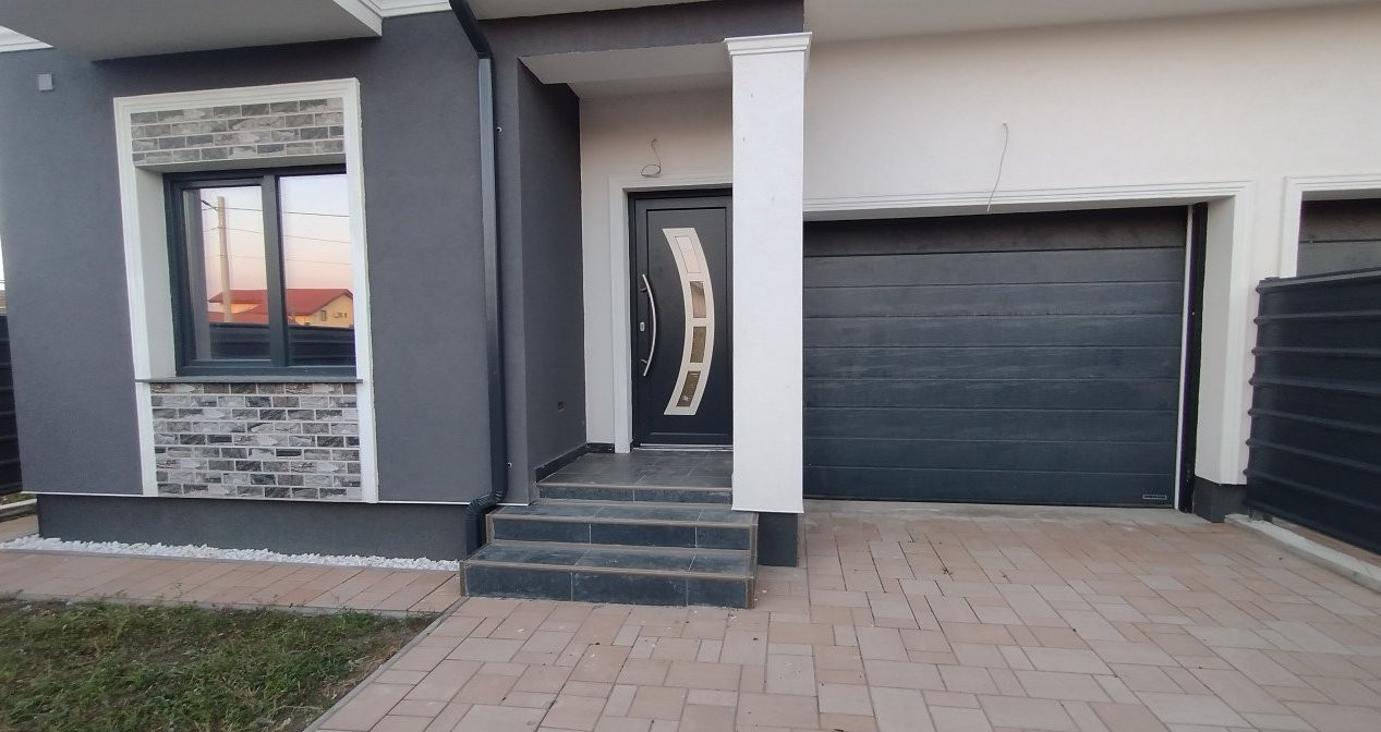 Duplex 5 camere, Becicherecu Mic - Garaj, terasa, Interior la Rosu 2, foxfort.ro