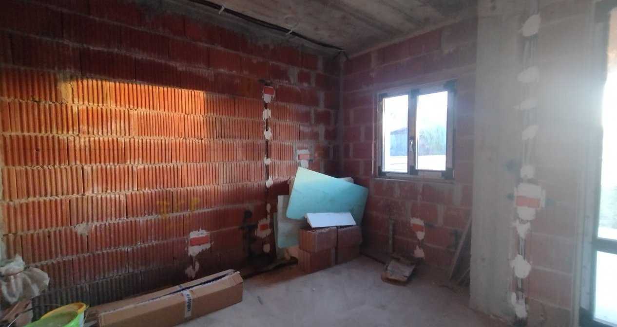 Duplex 5 camere, Becicherecu Mic - Garaj, terasa, Interior la Rosu 10, foxfort.ro