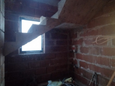 Duplex 5 camere, Becicherecu Mic - Garaj, terasa, Interior la Rosu imagine mica 7, foxfort.ro