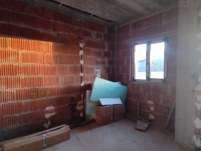 Duplex 5 camere, Becicherecu Mic - Garaj, terasa, Interior la Rosu imagine mica 10, foxfort.ro