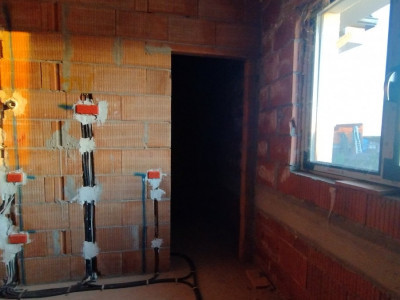 Duplex 5 camere, Becicherecu Mic - Garaj, terasa, Interior la Rosu imagine mica 13, foxfort.ro